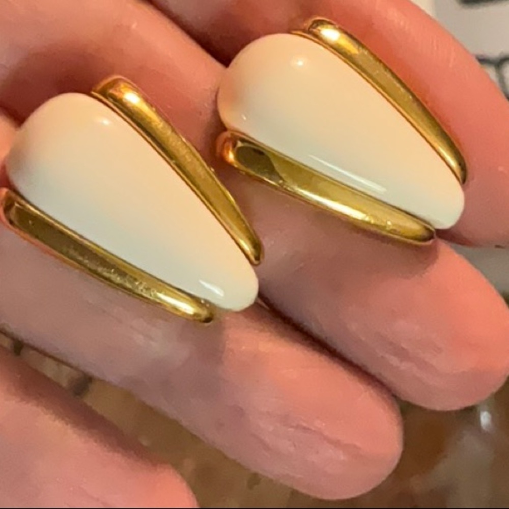 Napier Screw Back Earrings Gold Toned Metal White Modified Triangle Shaped Bead